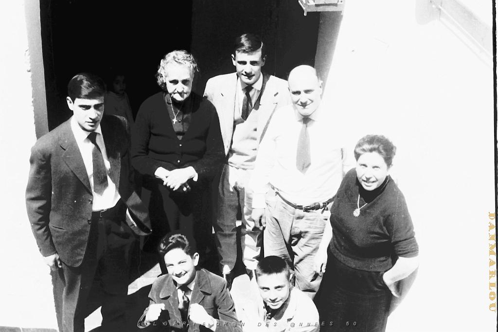 oran 1959 au 57 rue de mostaganem oran.jpg